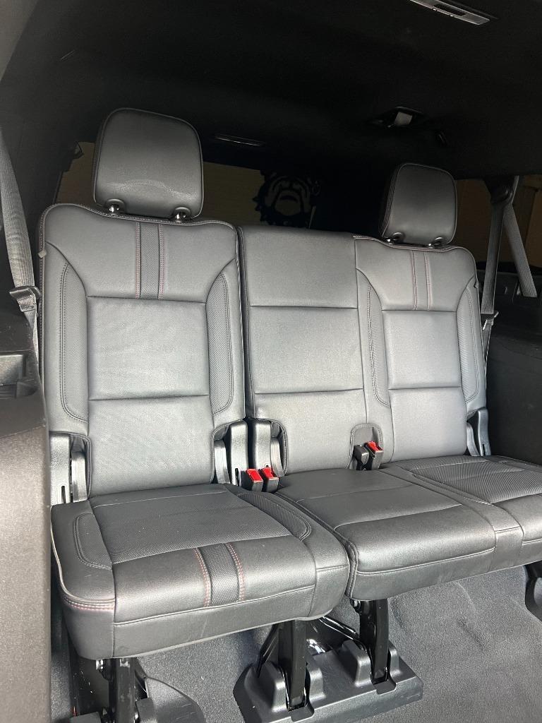 Chevrolet Suburban RST 2021