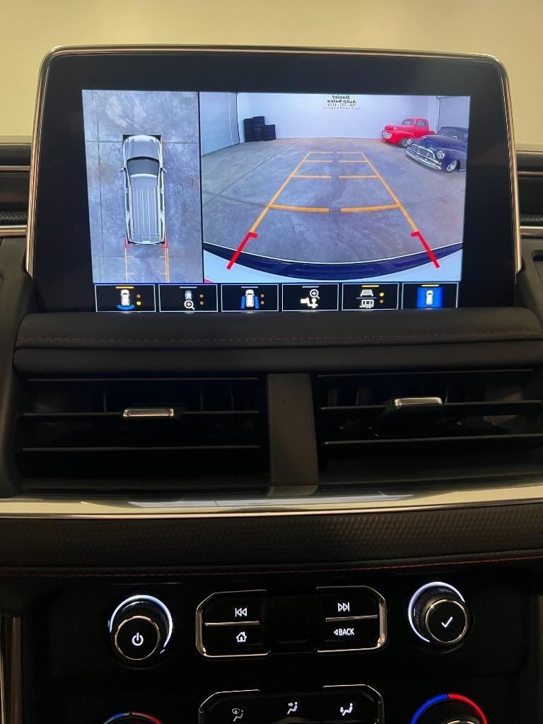 Chevrolet Suburban RST 2021