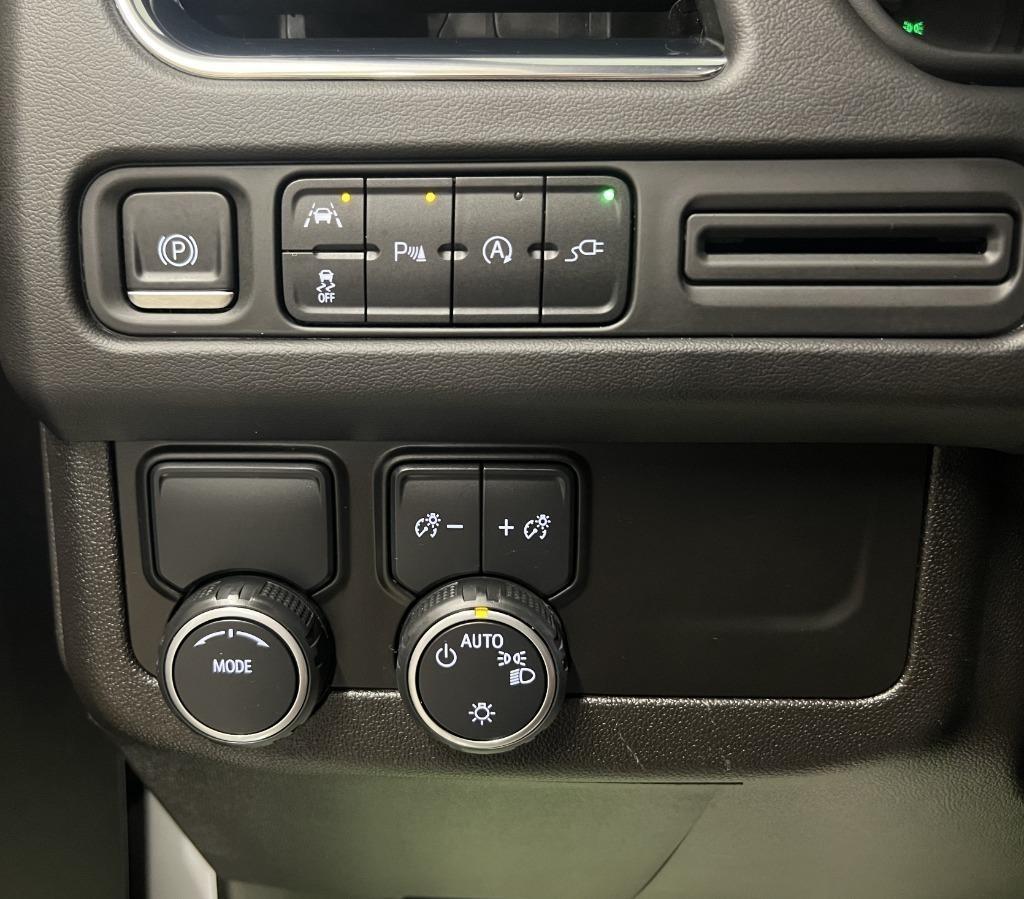 Chevrolet Suburban RST 2021