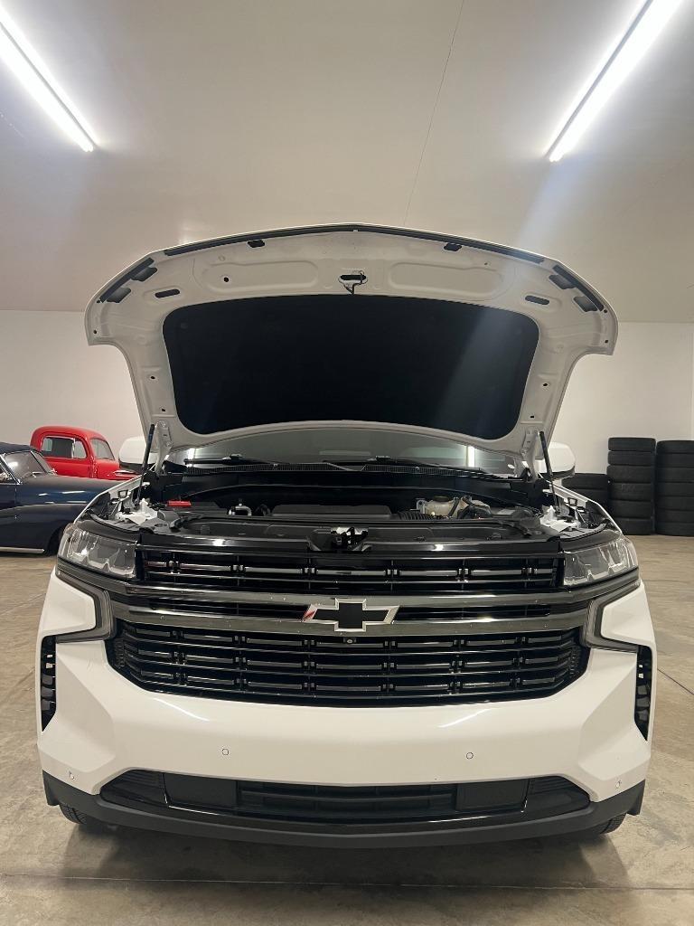 Chevrolet Suburban RST 2021