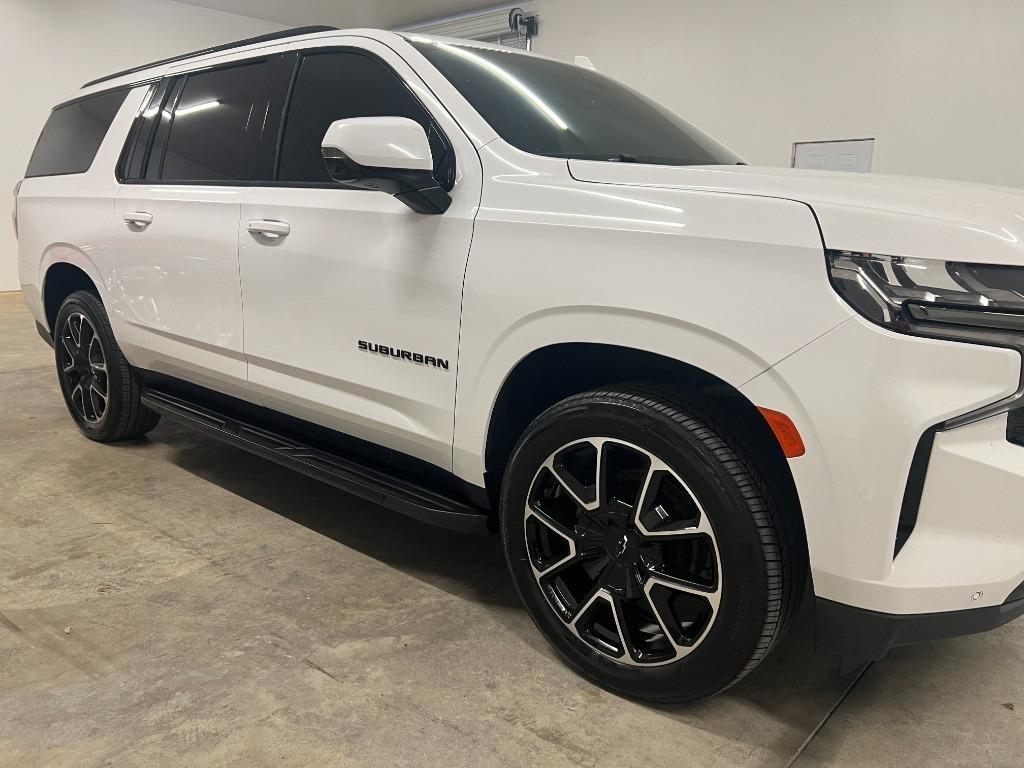 Chevrolet Suburban RST 2021