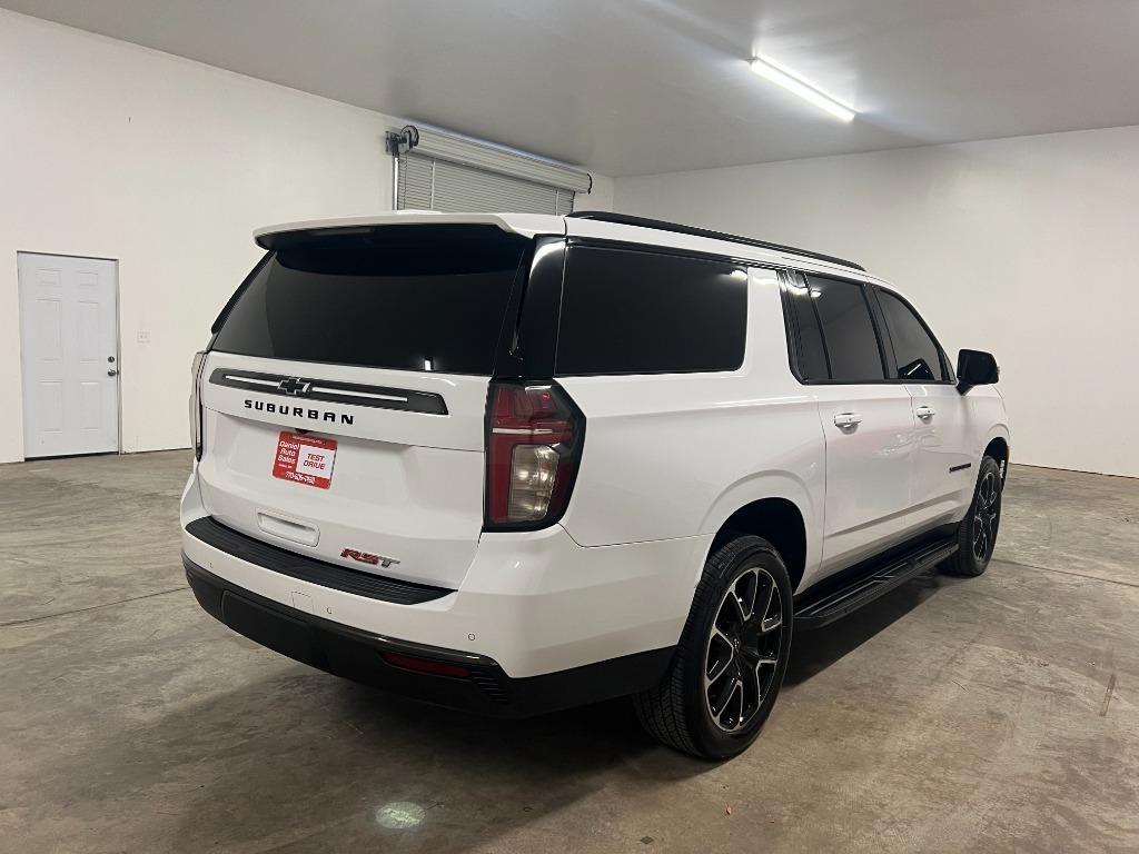 Chevrolet Suburban RST 2021