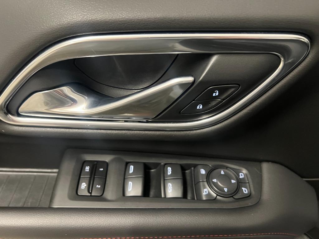 Chevrolet Suburban RST 2021