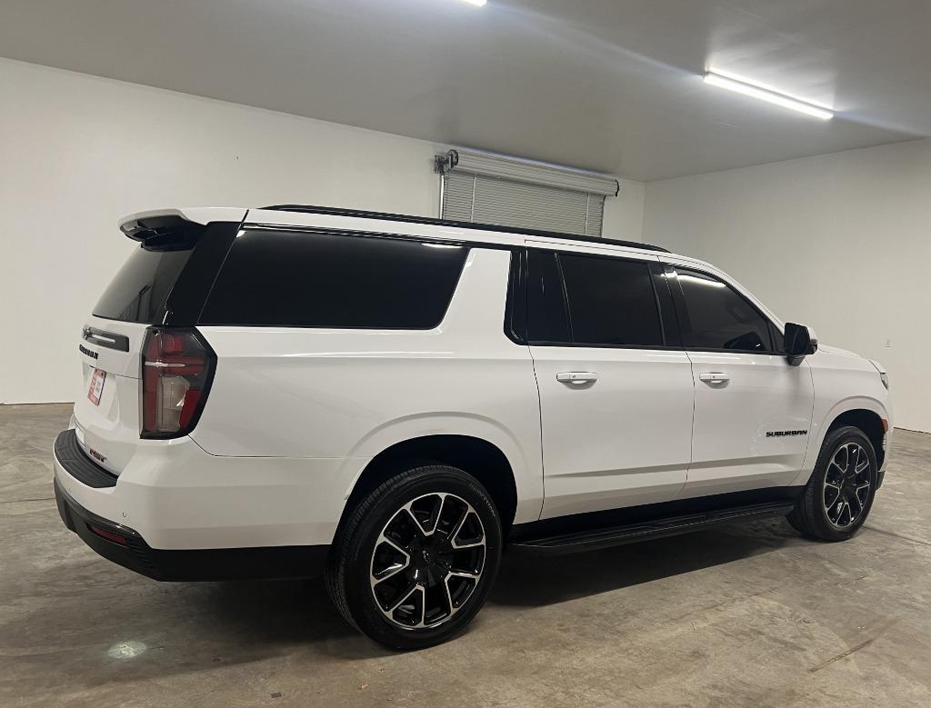 Chevrolet Suburban RST 2021