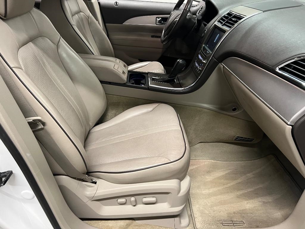 Lincoln MKX FWD 2011