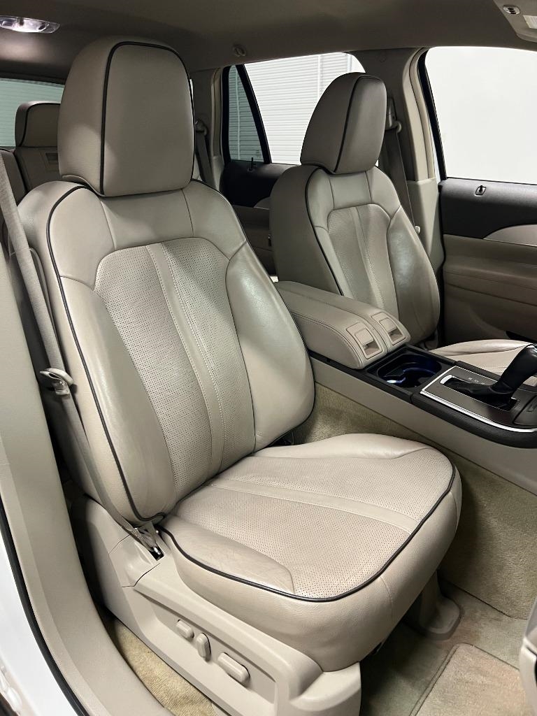 Lincoln MKX FWD 2011