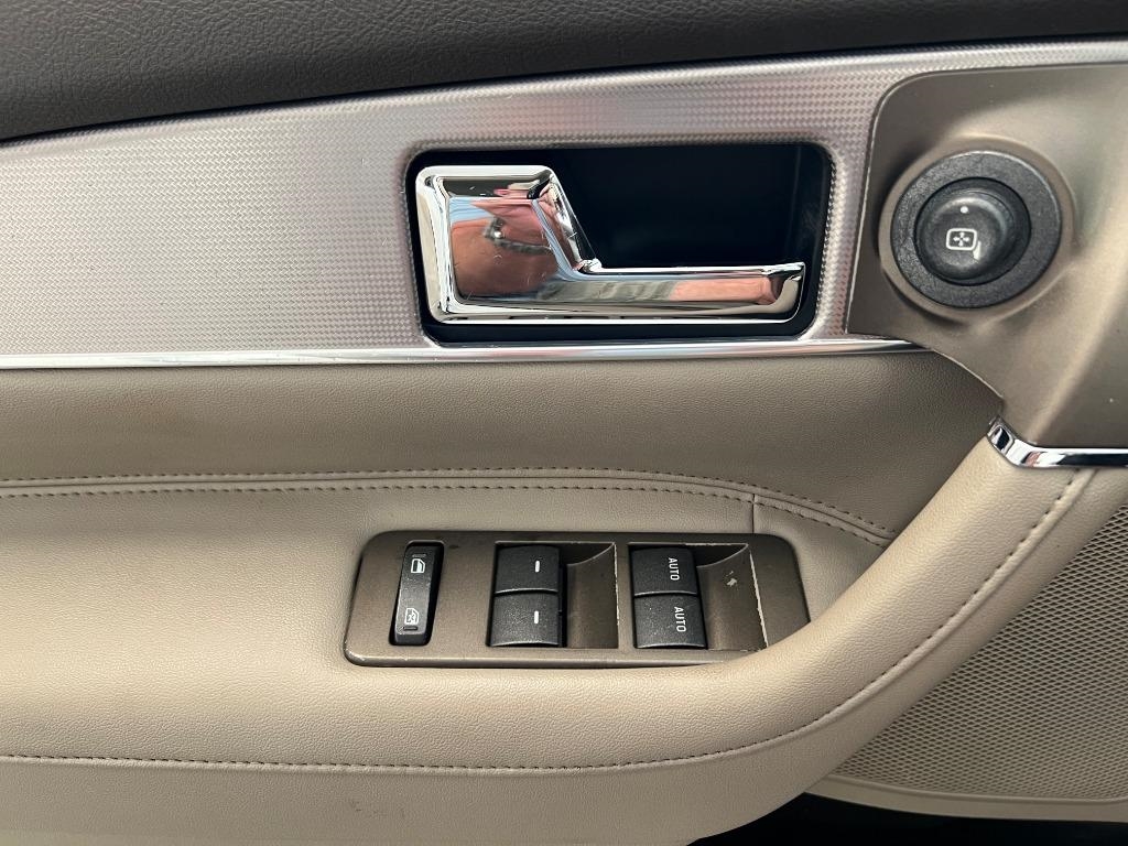 Lincoln MKX FWD 2011