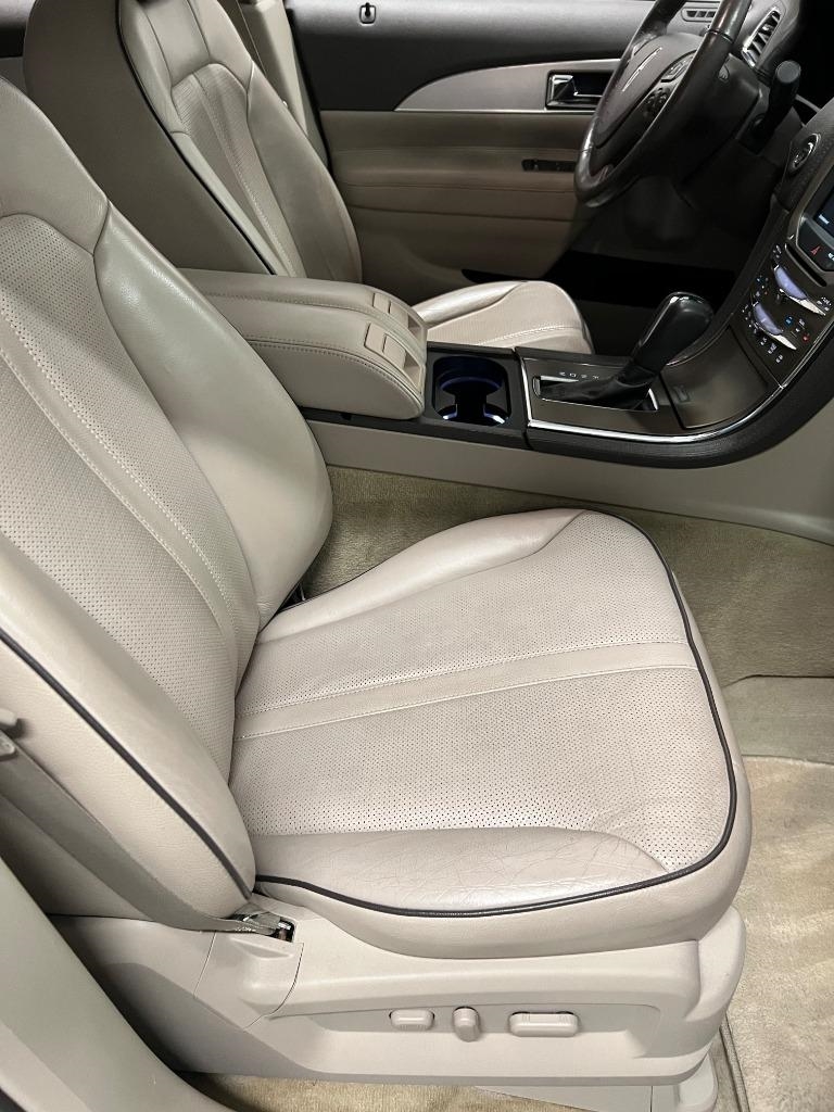 Lincoln MKX FWD 2011