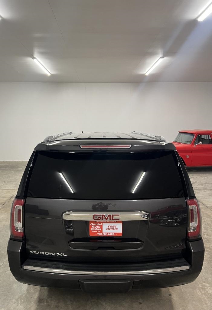 GMC Yukon XL Denali 4WD 2018