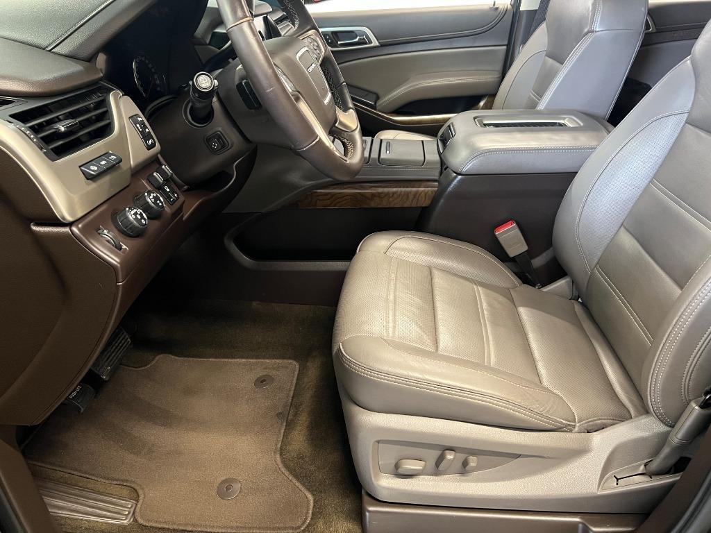 GMC Yukon XL Denali 4WD 2018