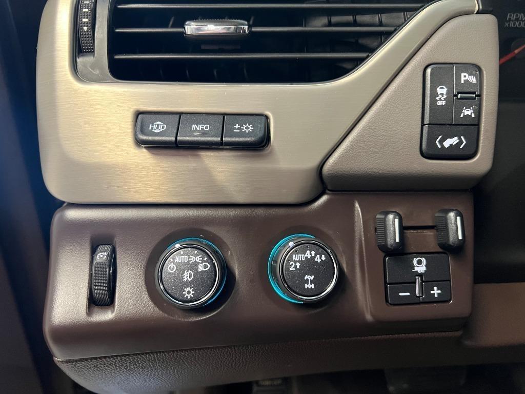 GMC Yukon XL Denali 4WD 2018