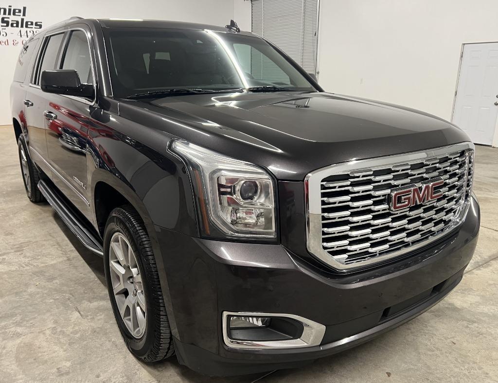 GMC Yukon XL Denali 4WD 2018