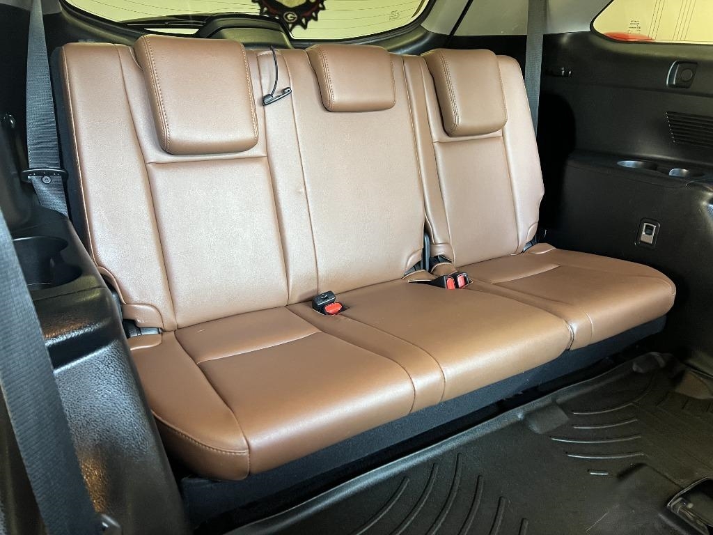 Toyota Highlander Limited FWD V6 2017