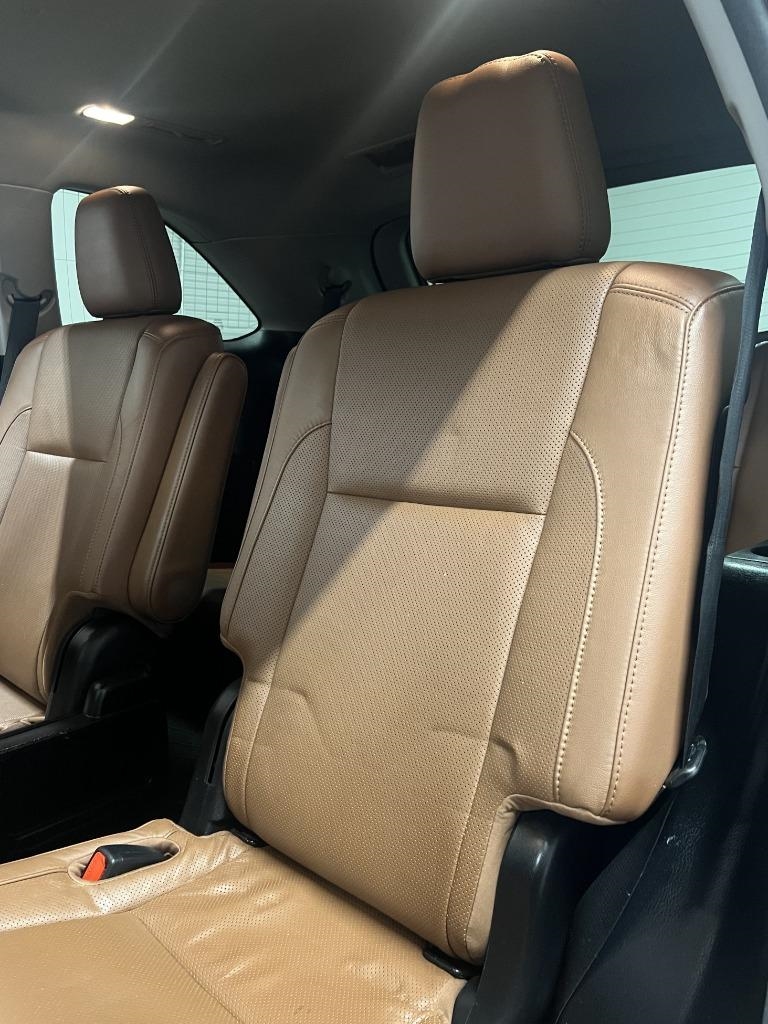 Toyota Highlander Limited FWD V6 2017