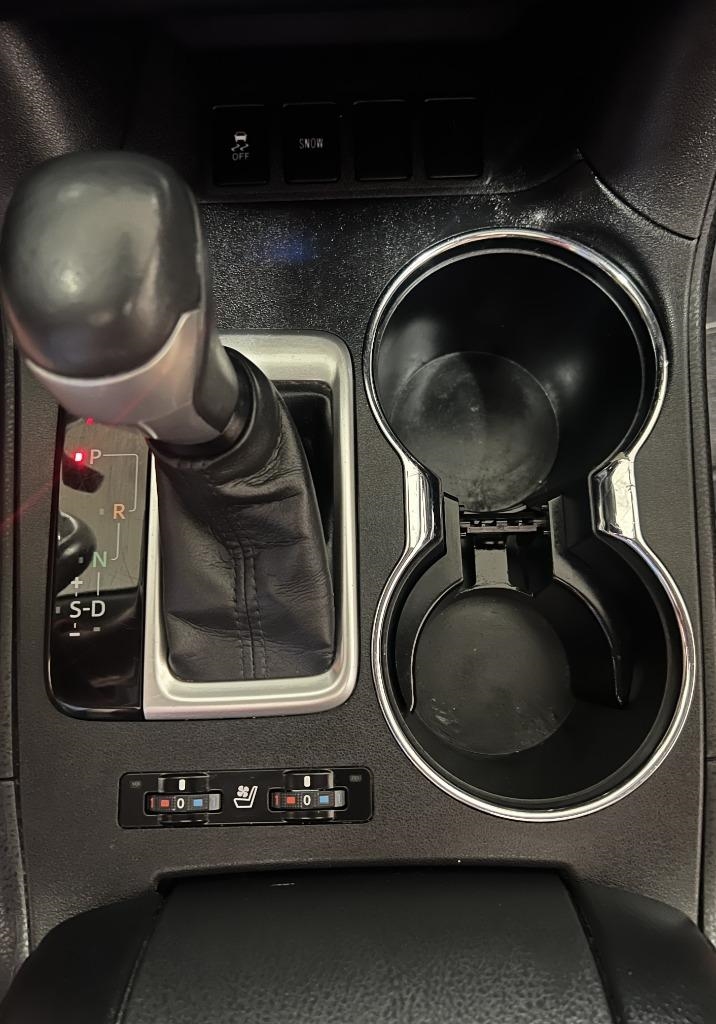 Toyota Highlander Limited FWD V6 2017