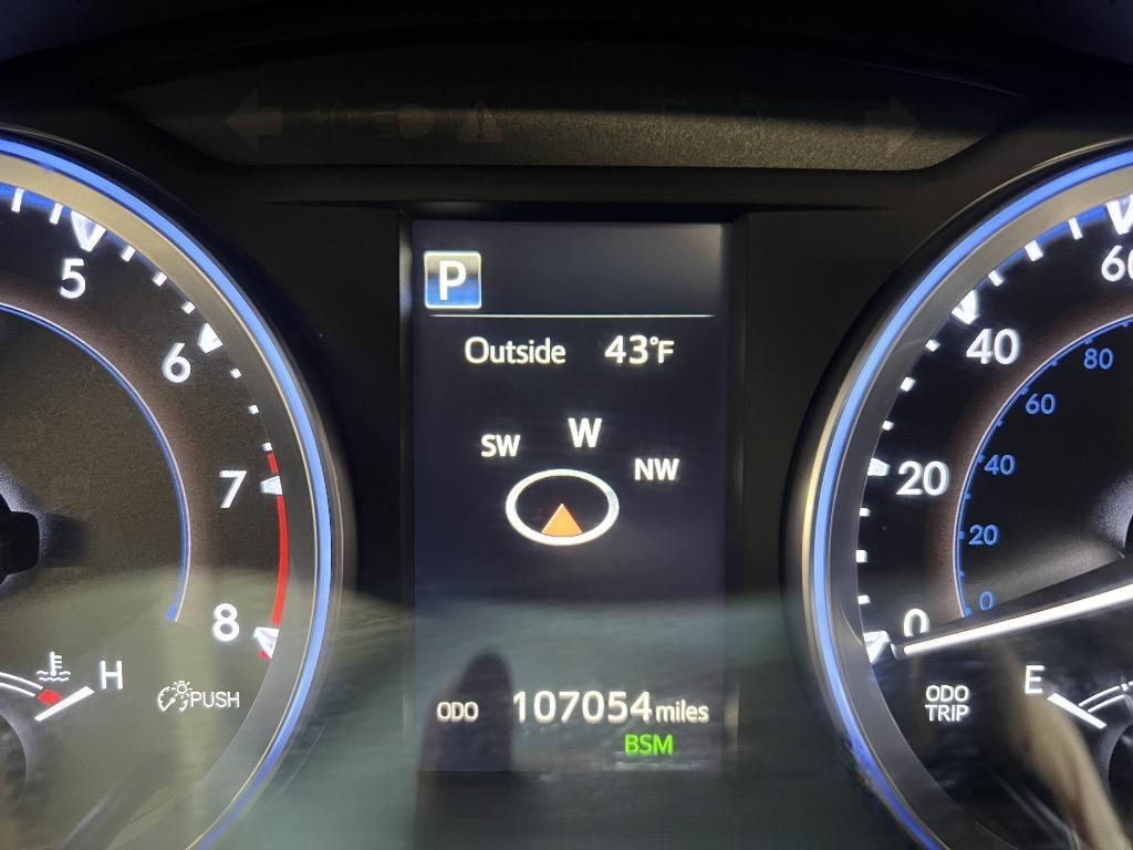 Toyota Highlander Limited FWD V6 2017