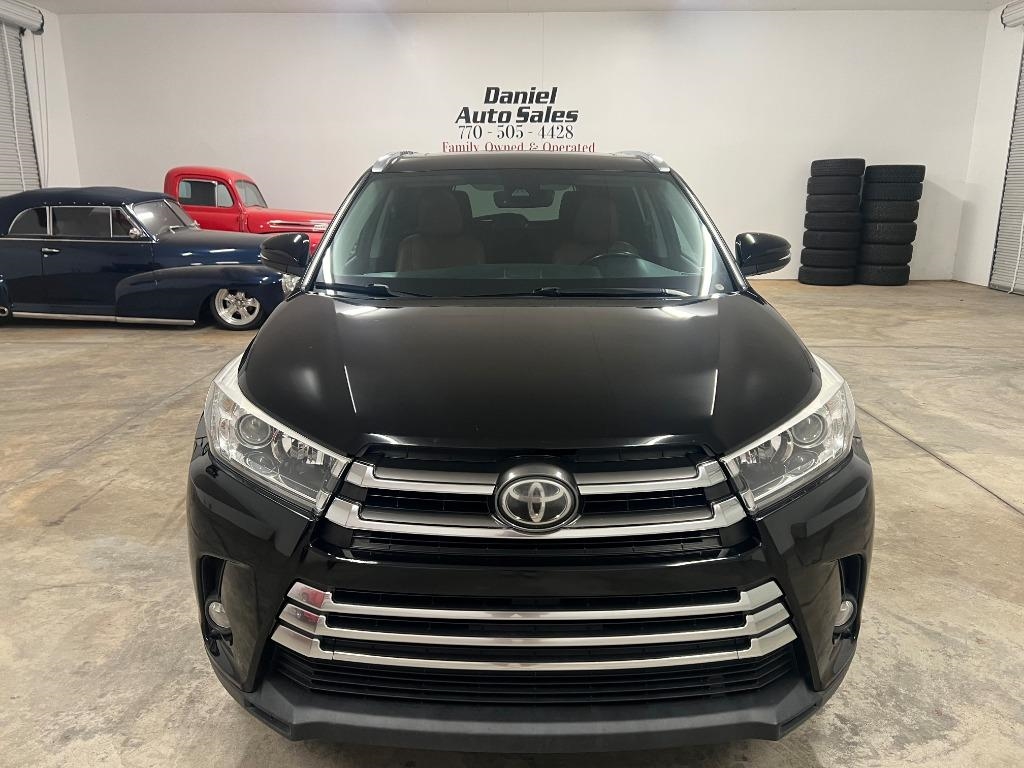 Toyota Highlander Limited FWD V6 2017
