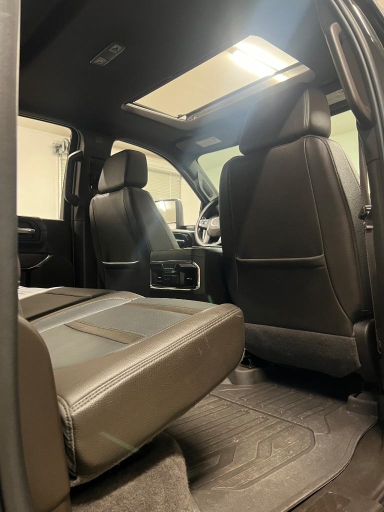 GMC Sierra 2500HD Denali Crew Cab 4WD SB 2023