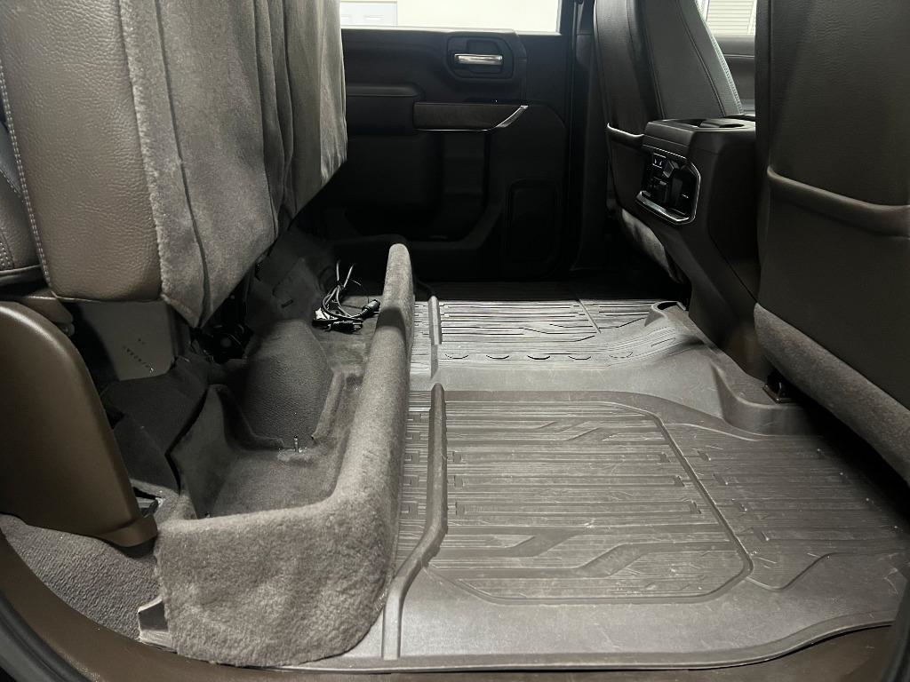 GMC Sierra 2500HD Denali Crew Cab 4WD SB 2023