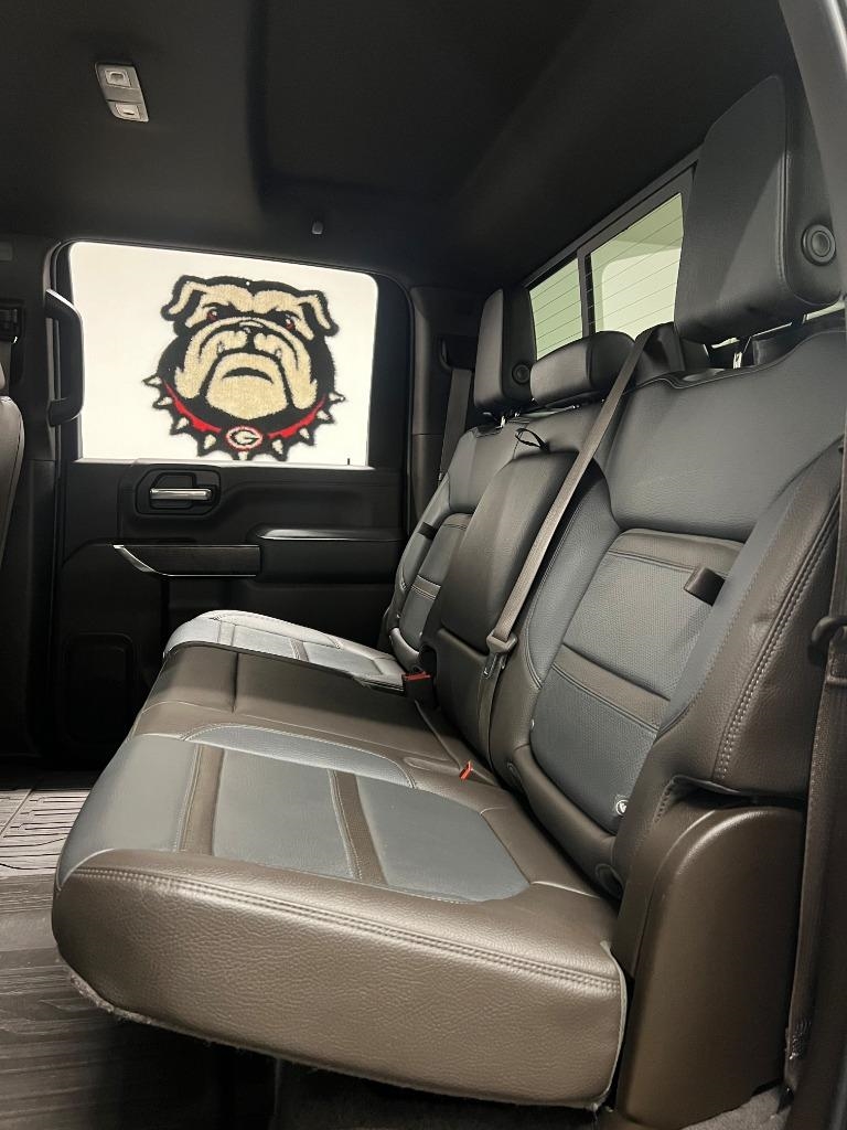 GMC Sierra 2500HD Denali Crew Cab 4WD SB 2023