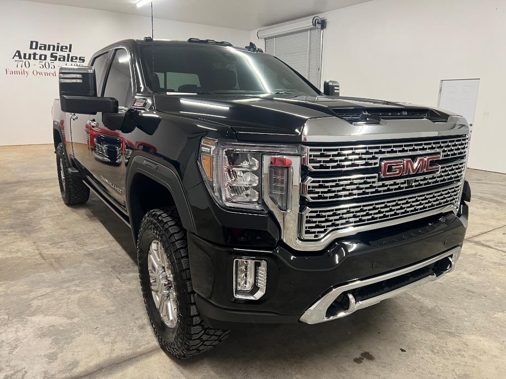 GMC Sierra 2500HD Denali Crew Cab 4WD SB 2023