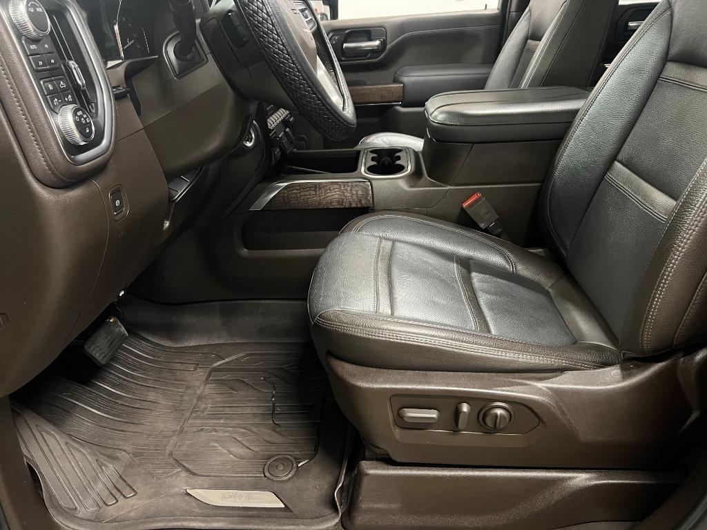 GMC Sierra 2500HD Denali Crew Cab 4WD SB 2023