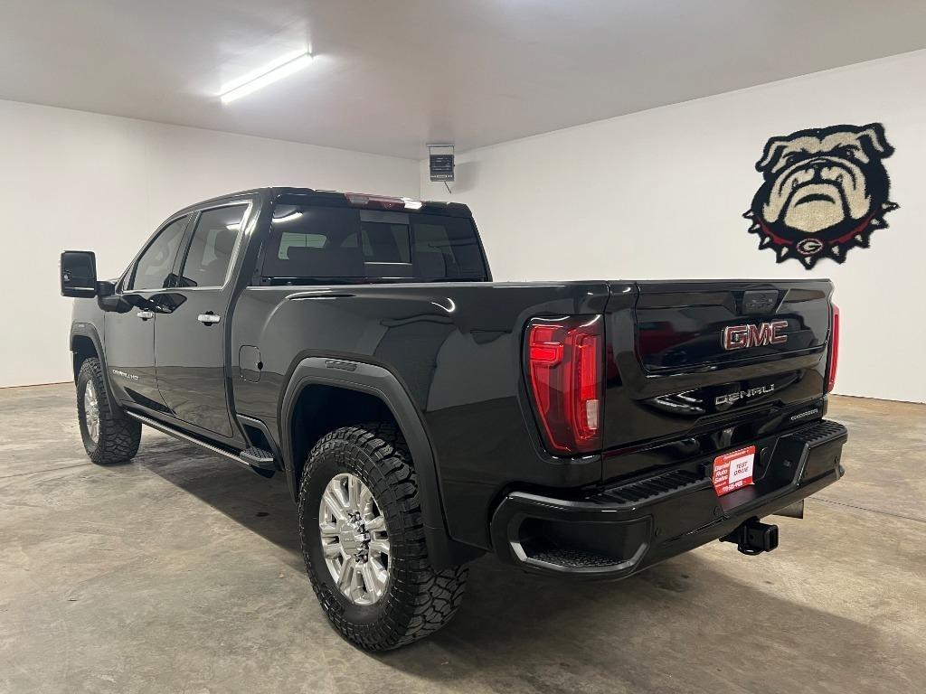 GMC Sierra 2500HD Denali Crew Cab 4WD SB 2023