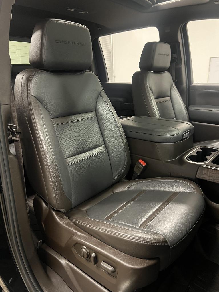 GMC Sierra 2500HD Denali Crew Cab 4WD SB 2023