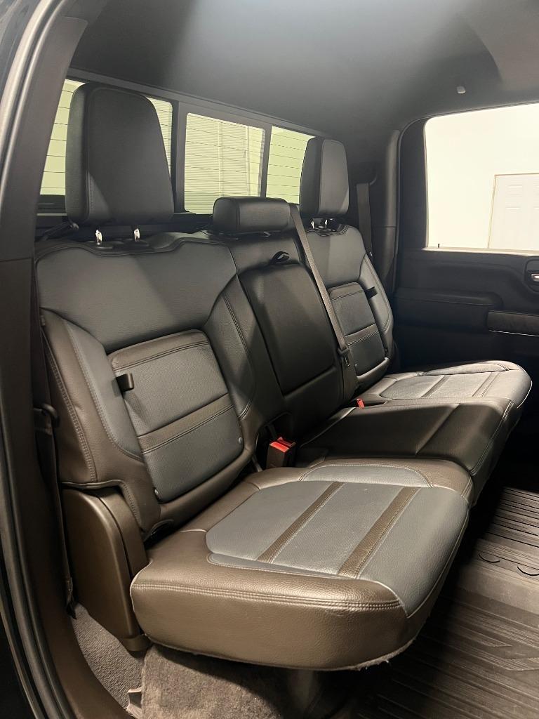 GMC Sierra 2500HD Denali Crew Cab 4WD SB 2023