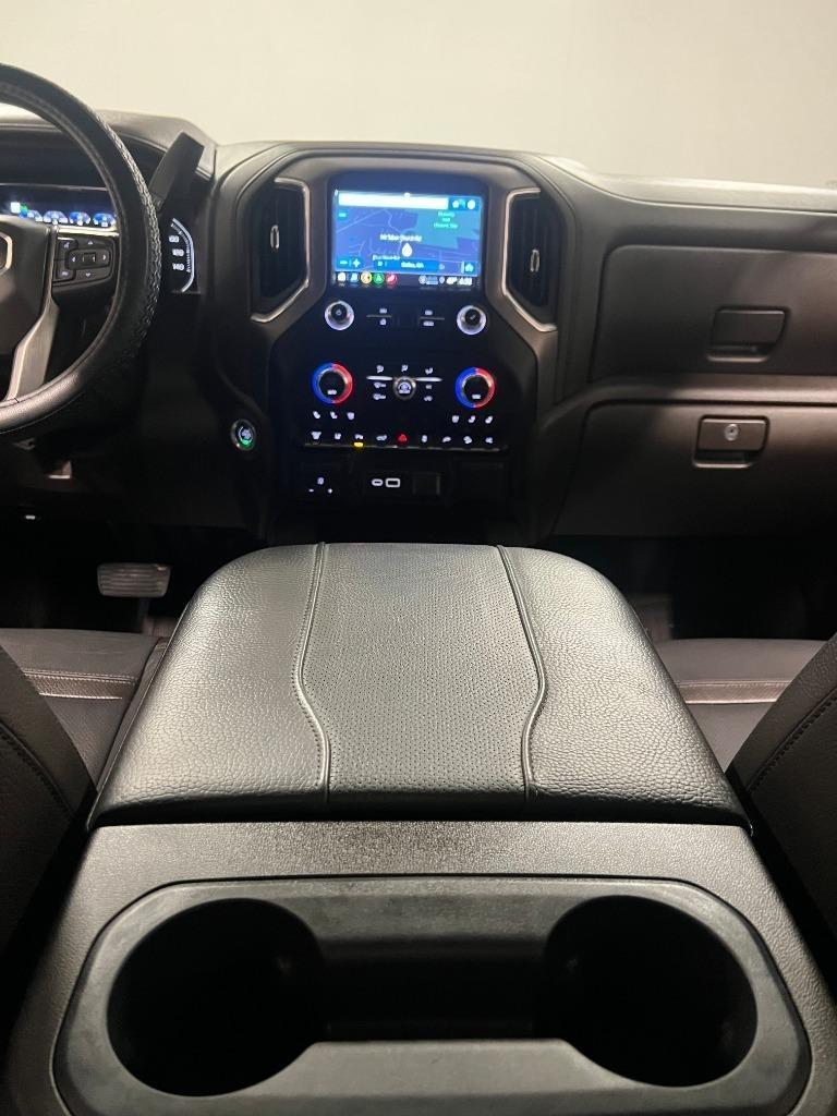 GMC Sierra 2500HD Denali Crew Cab 4WD SB 2023