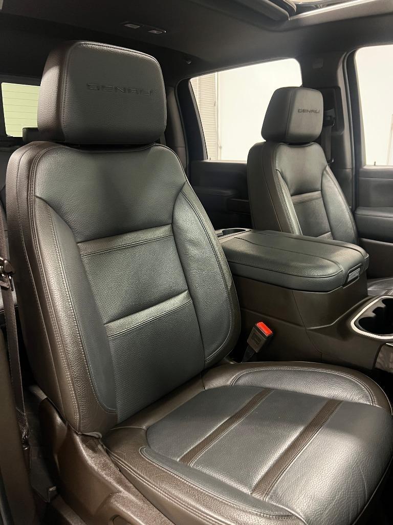 GMC Sierra 2500HD Denali Crew Cab 4WD SB 2023