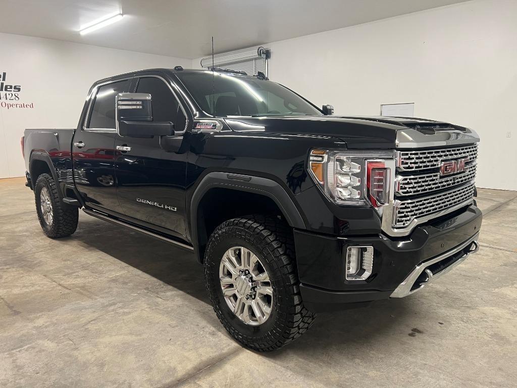 GMC Sierra 2500HD Denali Crew Cab 4WD SB 2023
