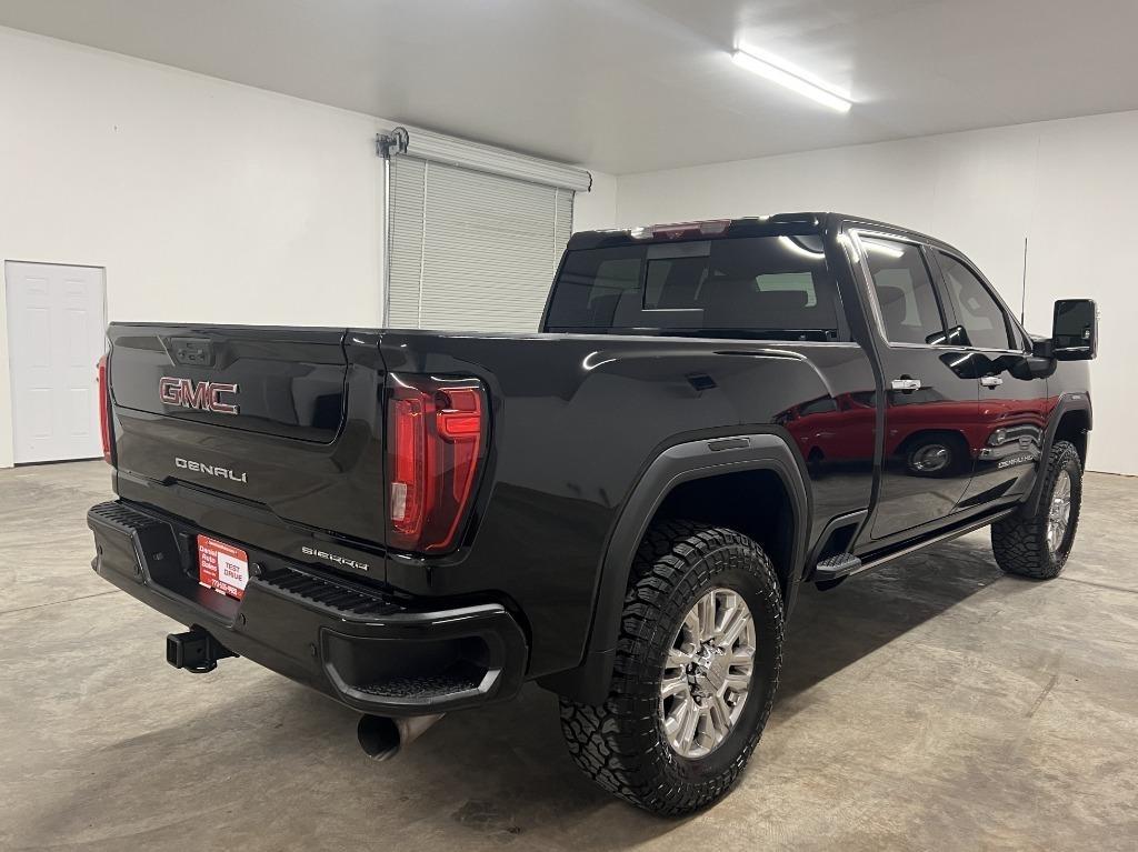 GMC Sierra 2500HD Denali Crew Cab 4WD SB 2023
