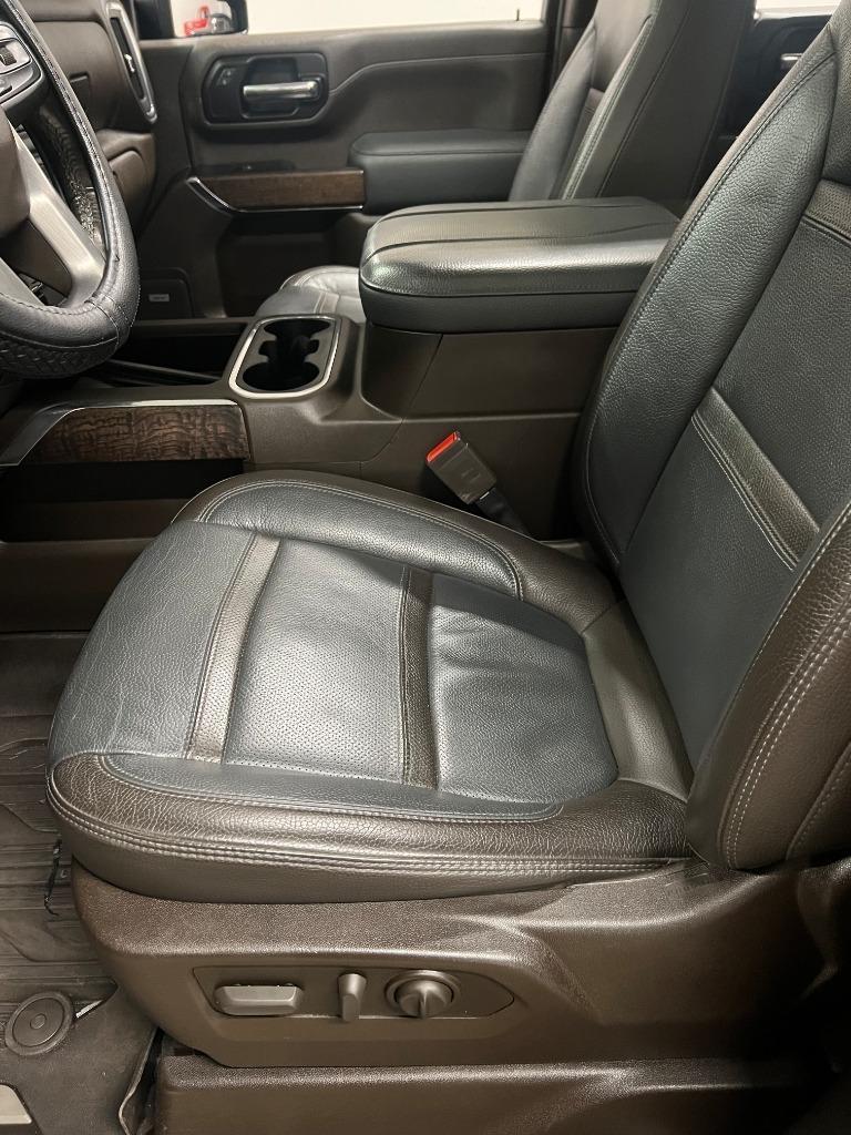 GMC Sierra 2500HD Denali Crew Cab 4WD SB 2023