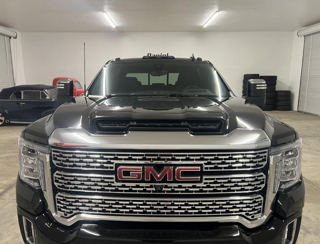 GMC Sierra 2500HD Denali Crew Cab 4WD SB 2023