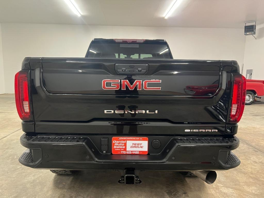 GMC Sierra 2500HD Denali Crew Cab 4WD SB 2023