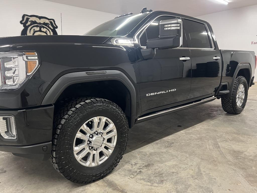 GMC Sierra 2500HD Denali Crew Cab 4WD SB 2023