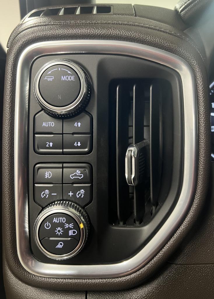 GMC Sierra 2500HD Denali Crew Cab 4WD SB 2023