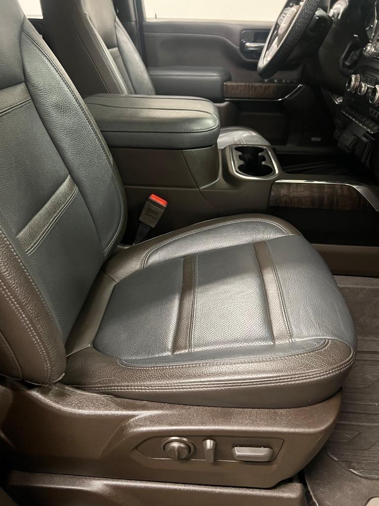 GMC Sierra 2500HD Denali Crew Cab 4WD SB 2023