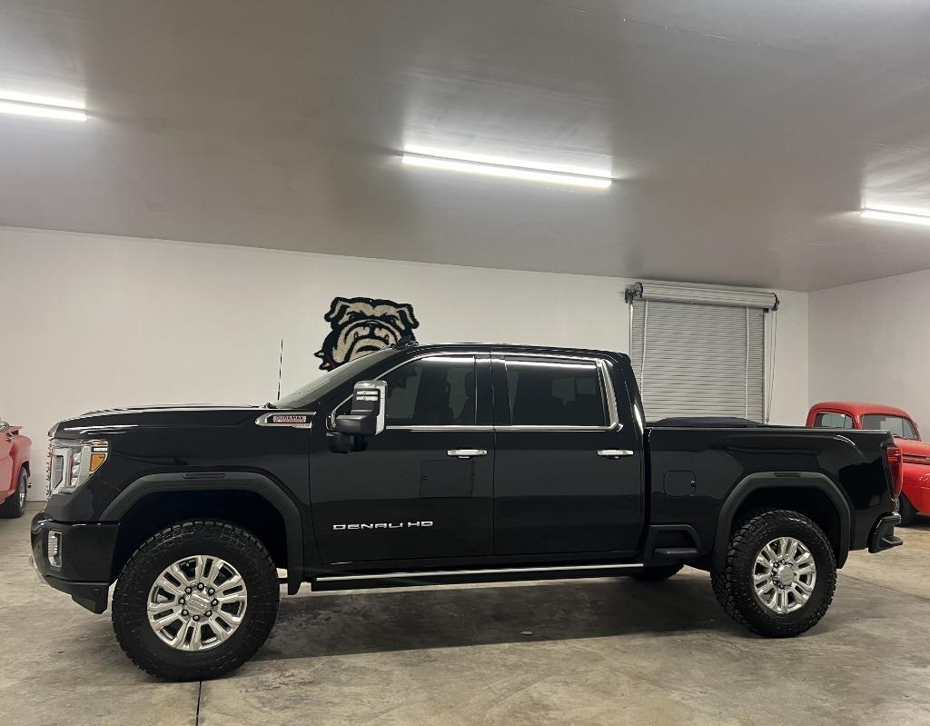 GMC Sierra 2500HD Denali Crew Cab 4WD SB 2023