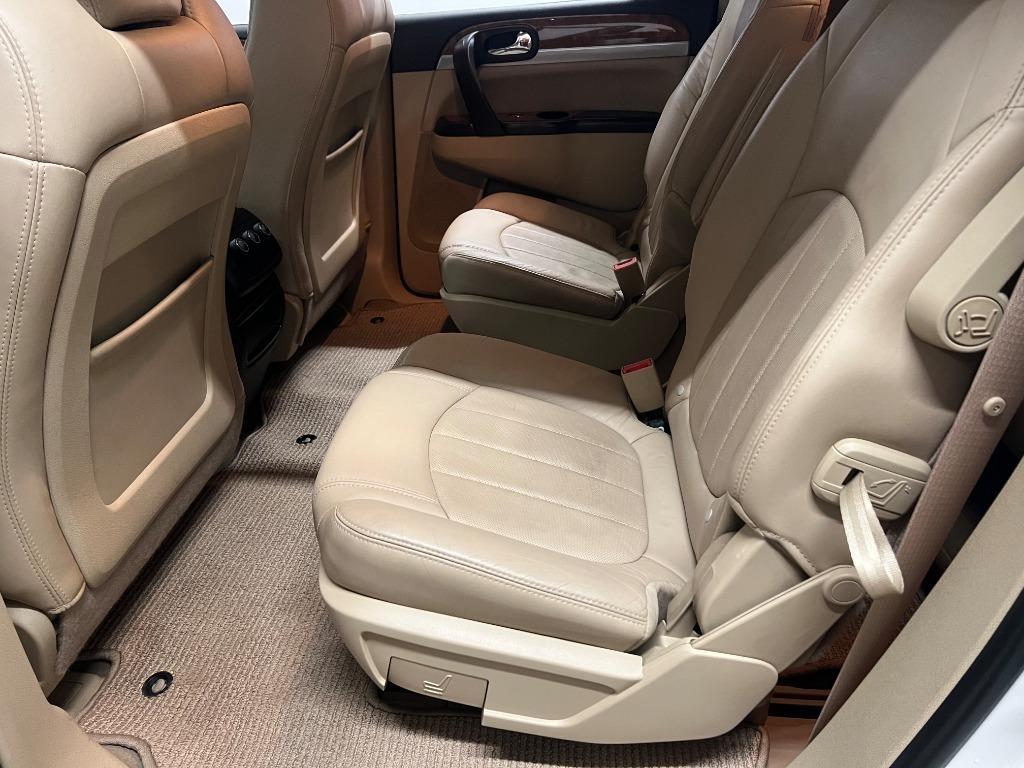 Buick Enclave Leather FWD 2012