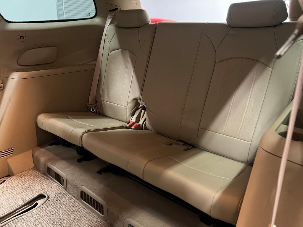 Buick Enclave Leather FWD 2012