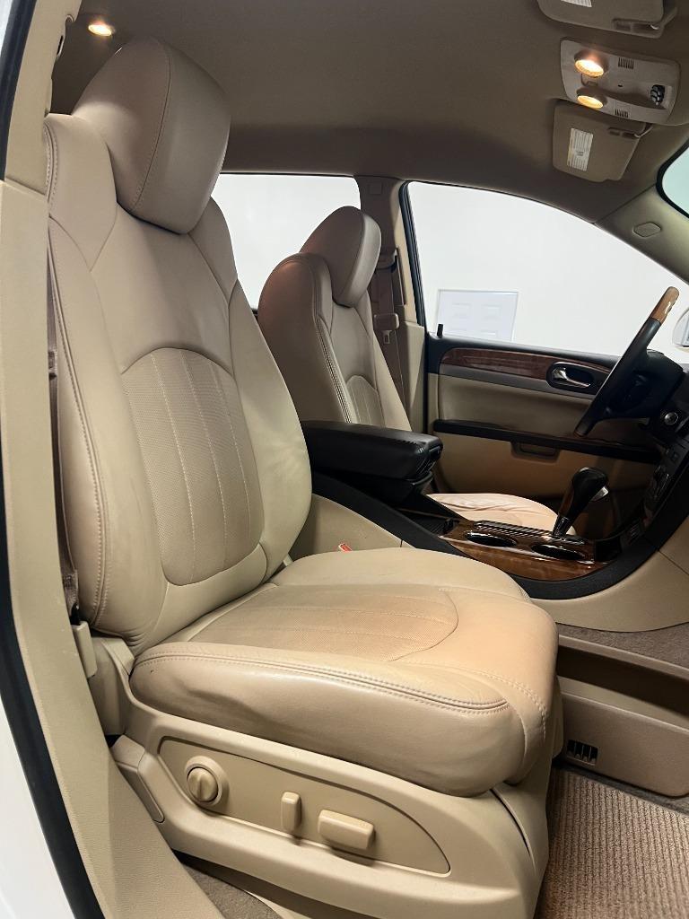 Buick Enclave Leather FWD 2012