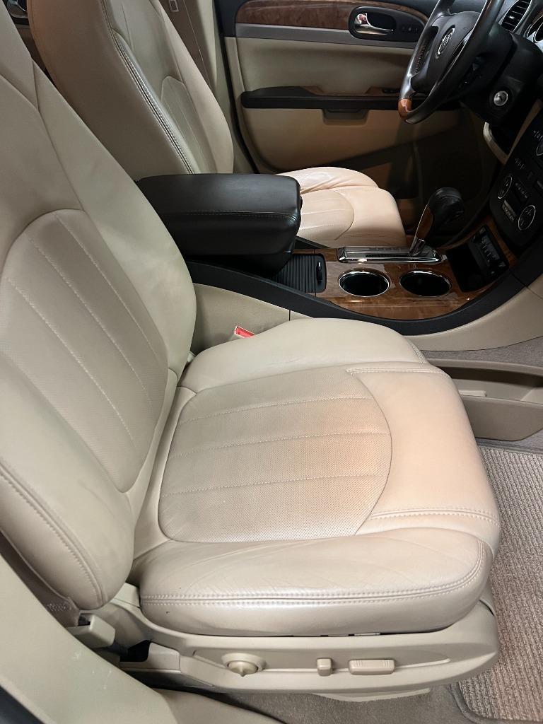 Buick Enclave Leather FWD 2012