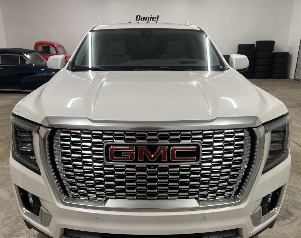 GMC Yukon XL Denali 2WD 2021