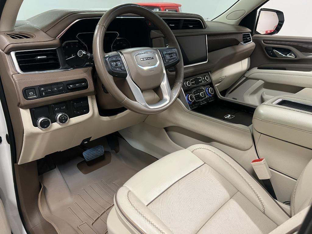 GMC Yukon XL Denali 2WD 2021