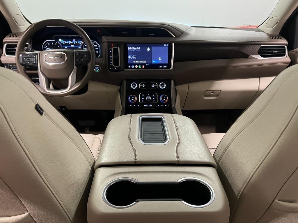 GMC Yukon XL Denali 2WD 2021