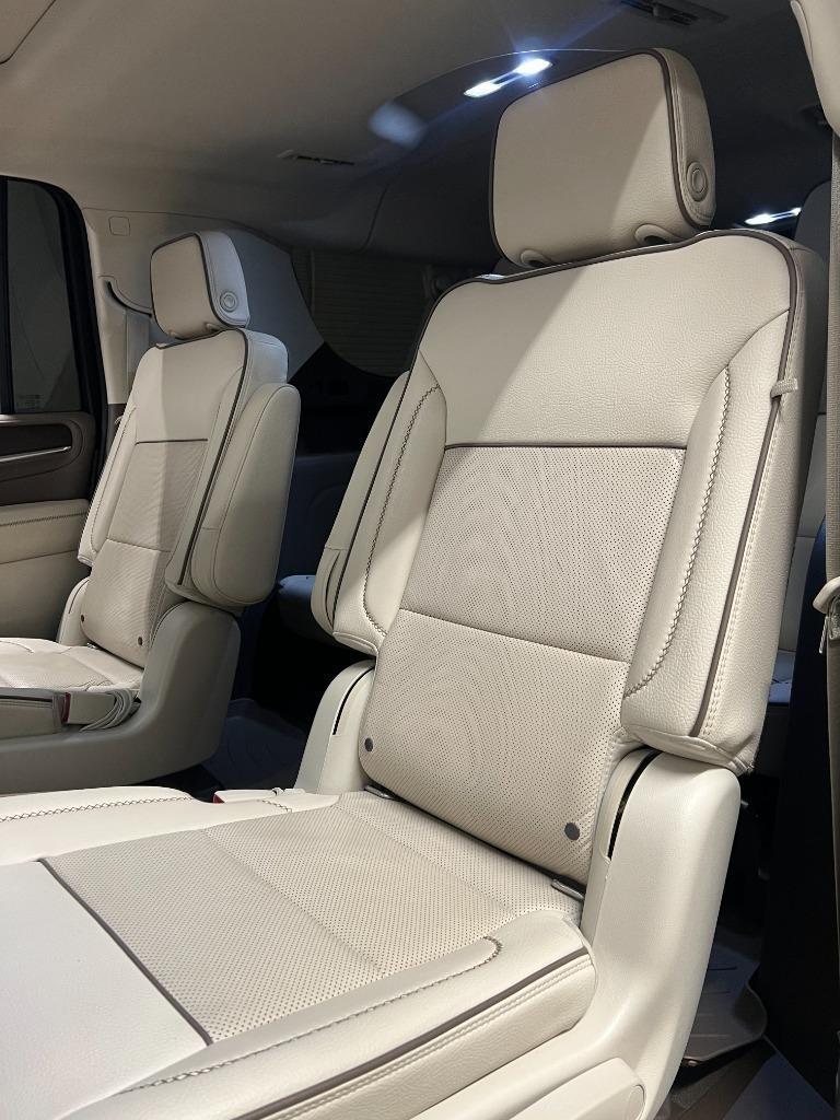 GMC Yukon XL Denali 2WD 2021