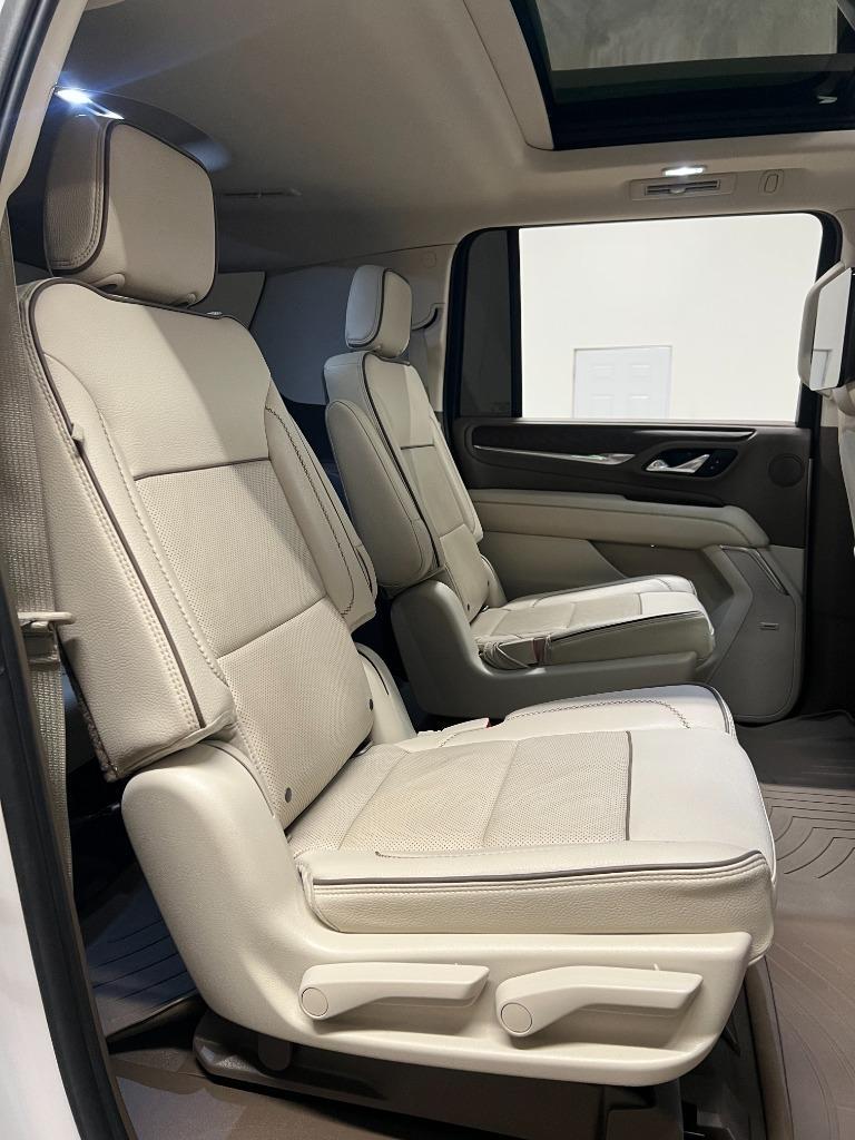 GMC Yukon XL Denali 2WD 2021