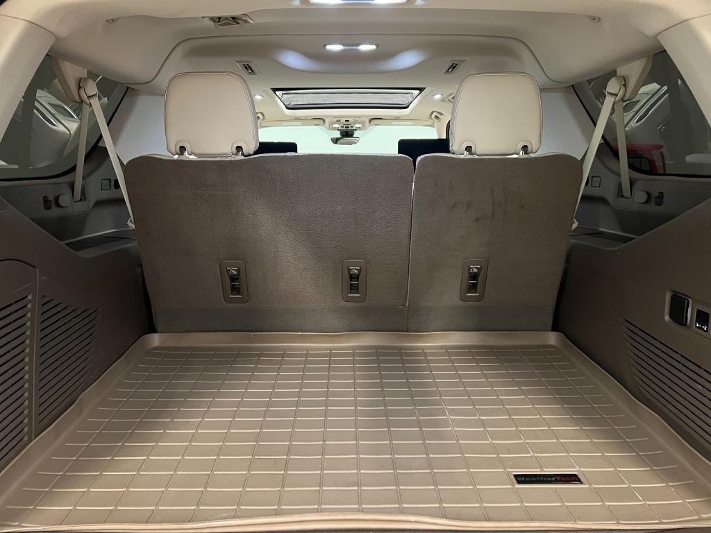 GMC Yukon XL Denali 2WD 2021